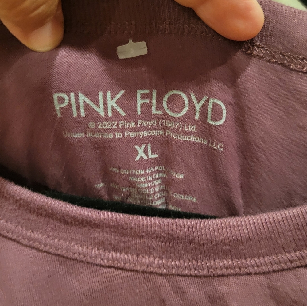 Pink Floyd Plum Tee - Picture 3 of 3